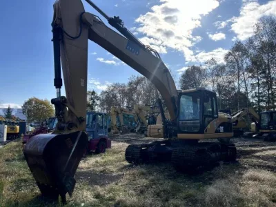 Caterpillar 320D Excavator
