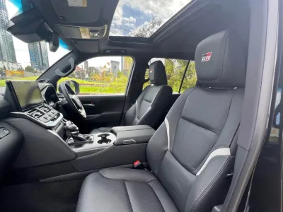 2022 Toyota LandCruiser 300 LC300 GR Sport (No.J0457) for export from Japan