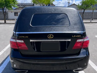 2006 Lexus LS460 Limousine Hearse for export from Japan