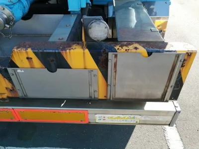2002 Mitsubishi Fuso Super Great tank truck KL-FT50JNY (No.920787) for export from Japan