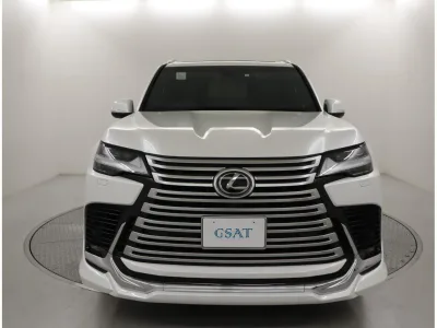 2023 Lexus LX600 EXECUTIVE Sonic Quartz 4 Seater for export from Japan