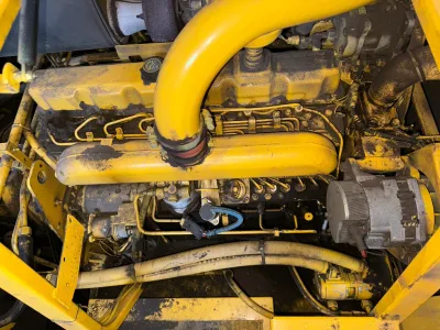 NEW HOLLAND TX67 COMBINE HARVESTER (No.J0955) for export from Japan
