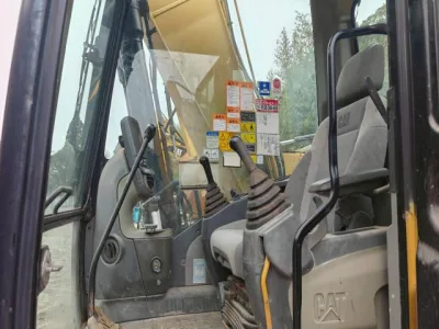2012 CAT Hydraulic Excavator Type 320D-E Excavator for export from Japan