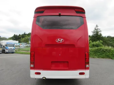 2017 Hyundai Universe Bus 55 Seater- The Ultimate Choice for Group Travel (No.341015) for export from Japan