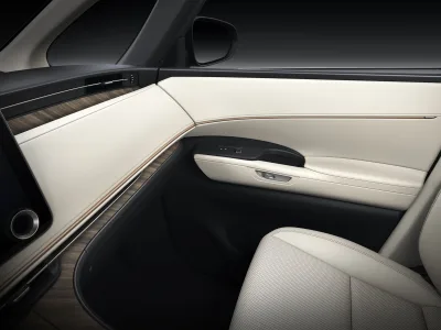 2025 All-New Lexus LM Unique "Luxury Mover" LM350/500 (No.J0810) for export from Japan