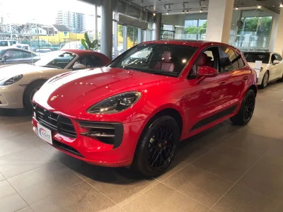 2020 Porsche Macan GTS (2.9-liter twin-turbo V6 engine) (No.J0610) for export from Japan
