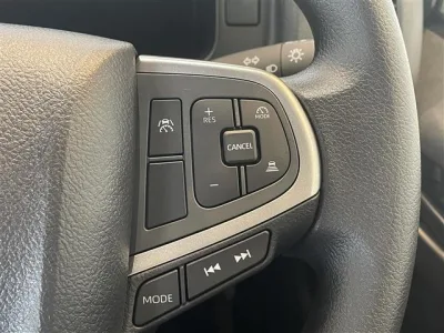 2026 Toyota Hiace Commuter GL 14-Seater 2.8L Diesel Auto for export from Japan