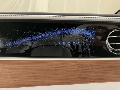 2025 Rolls-Royce Spectre Base Grade (No.960989) for export from Japan