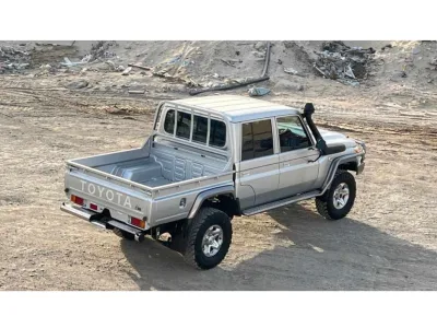 2018 Toyota Land Cruiser Double cab 4X4 (No.680580) for export from Japan