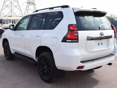 2022 Toyota Prado Petrol full option White (No.830782) for export from Japan