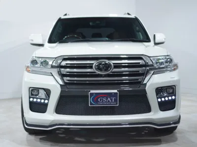 2016 Toyota Land Cruiser 200 4.6 ZX (No.960826) for export from Japan