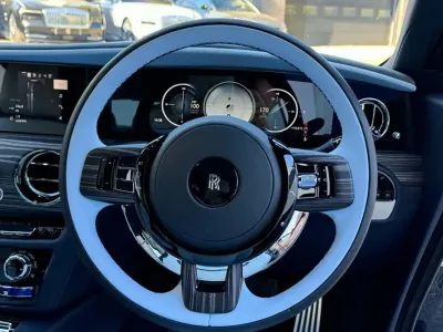 2025 Rolls-Royce Spectre: The Epitome of Luxury and Innovation (No.960966) for export from Japan
