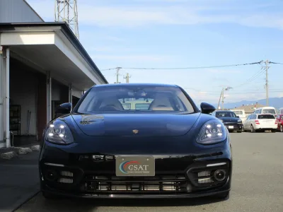 2022 Porsche Panamera 2.9 PDK Panoramic Sunroof (Jet Black Metallic) (No.J0576) for export from Japan