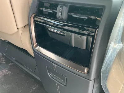 2025 Toyota Alphard Plug-in Hybrid Executive Lounge E-Four 4WD for export from Japan