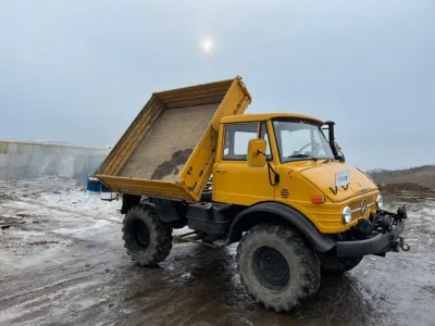 1973 Mercedes-Benz Unimog Left-Hand Drive Double Side Loader Dump Truck (No.J1010) for export from Japan