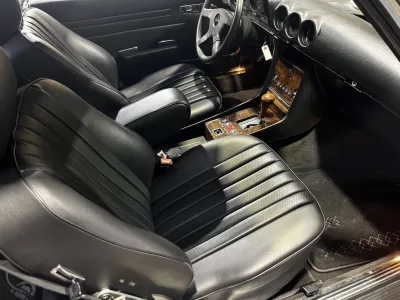 Mercedes-Benz 560SL Coupe (No.J0909) for export from Japan