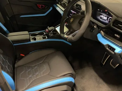2025 Lamborghini Urus SE for export from Japan
