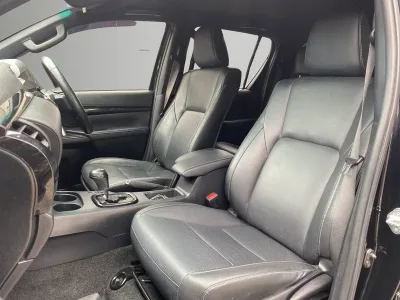 2020 Toyota Hilux  SR5 CRUISER 2.8DT 6AT 4WD for export from Japan