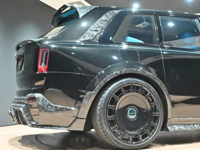2025 Rolls-Royce Black Badge Cullinan Series II 6.75 4WD MANSORY for export from Japan