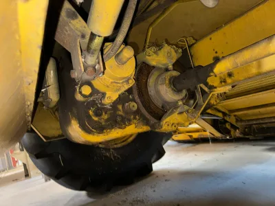 NEW HOLLAND TX67 COMBINE HARVESTER (No.J0955) for export from Japan