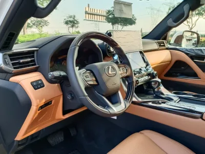 Lexus  LX500d (No-830718) for export from Japan