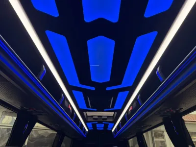 Mercedes-Benz Sprinter 519 CDI VIP / 20+1 Seats, 9-Speed Automatic for export from Japan