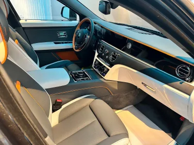 2025 Rolls-Royce Ghost Sedan (No.J01005) for export from Japan