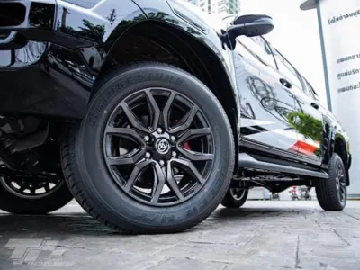 2022 RHD Toyota Hilux GR Sport double cab ( Pickup ) Rocco 2.8 automatic 4×4 (No.560460) for export from Japan