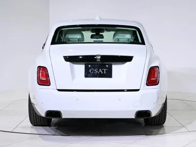 2025 Rolls-Royce Phantom The Pinnacle of Luxury and Sophistication (No.109991) for export from Japan