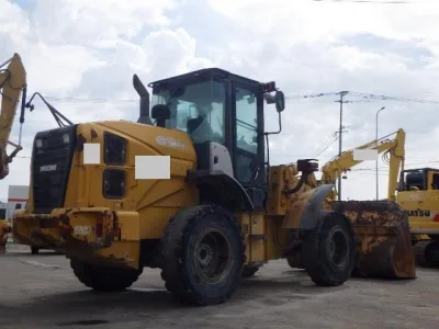 Kawasaki 62Z7 Wheel Loader for export from Japan