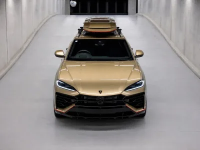 2026 Lamborghini Urus SE 4.0L V8 Hybrid AWD for export from Japan