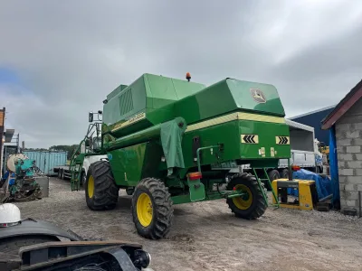John Deere JD-1450 Combine Harvester for export from Japan