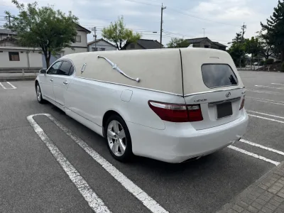 2006 Lexus LS460 White Limousine Hearse for export from Japan