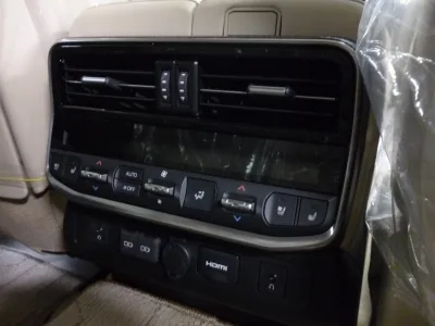 2025 TOYOTA LAND CRUISER LC300 ZX 4WD | MODELLISTA AERO for export from Japan