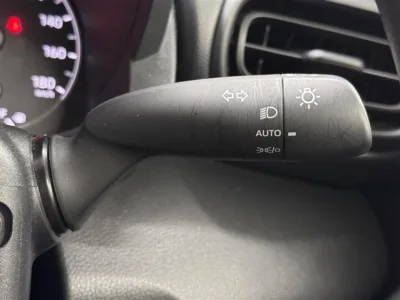 2025 Toyota Yaris cross G grade plugin hybrid for export from Japan