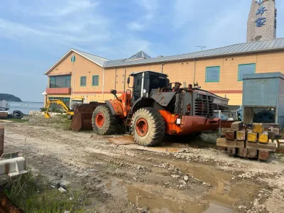 HITACHI ZW310 WHEEL LOADER (No.J0850) for export from Japan