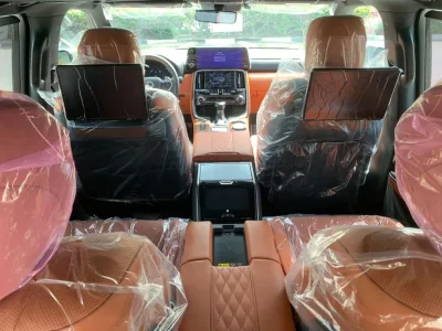 2022 Brand New Lexus LX600 7 Seats LHD VIP Pkg (No.689506) for export from Japan
