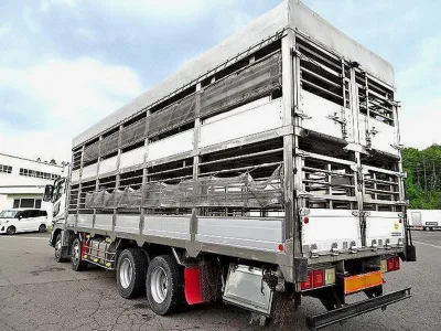 2004 Mitsubishi Fuso Super Great (Pig transportation) (No.J0586) for export from Japan