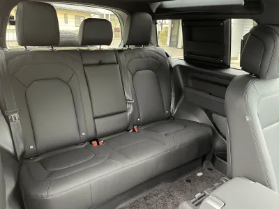 2023 Land Rover Defender 90 75th Limited Edition 4WD (No.960962) for export from Japan