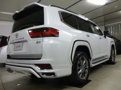 2025 TOYOTA LAND CRUISER LC300 ZX 4WD | MODELLISTA AERO for export from Japan