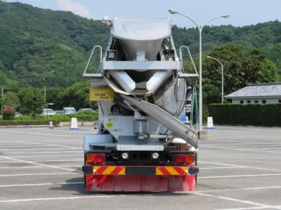 2016 HINO RANGER LKG-FJ7JDAA MIXER TRUCK loading 6,920kg(No.180882) for export from Japan