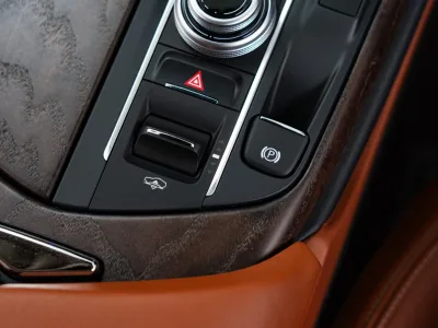 2020 Maserati Levante 4WD for export from Japan