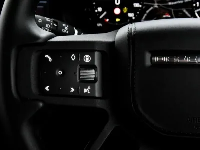 2025 Land Rover Defender 110 V8 X URBAN WIDETRACK for export from Japan