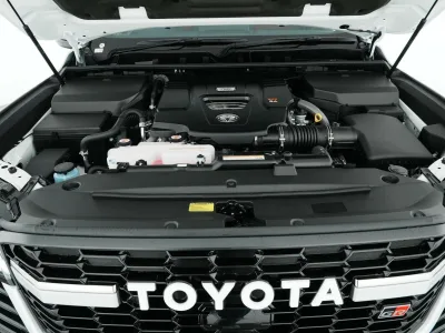 2026 Toyota Land Cruiser GR Sport Auto 4x4 for export from Japan