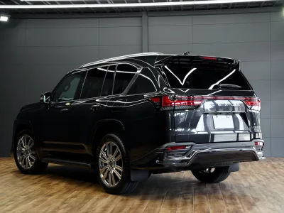 2025 Lexus LX 600 Executive 4WD - The Ultimate Luxury SUV (No.960999) for export from Japan