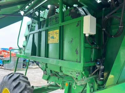 John Deere JD-1450 Combine Harvester for export from Japan