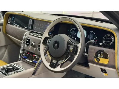 2025 Rolls-Royce Cullinan Right-Hand Drive SUV (No.109054) for export from Japan
