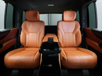 2025 Lexus LX 600 Executive 4WD - The Ultimate Luxury SUV (No.960999) for export from Japan