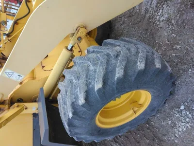 2000 KOMATSU WA80-3 WHEEL LOADER (No.J0840) for export from Japan