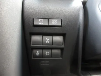 2022 Toyota Land Cruiser 300 ZX 3.3 Diesel Turbo 4WD for export from Japan